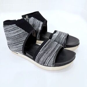 Eileen Fisher Black Knit Sport Platform Sandals Size 7.5